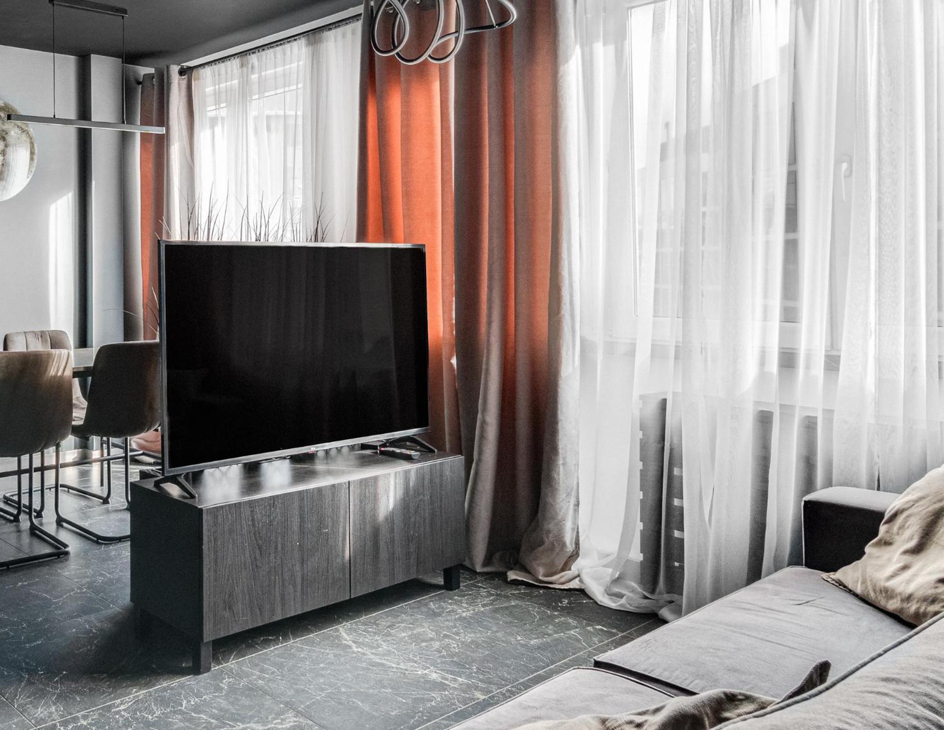 Blacknight Apartment - Self Check-In 24H Вроцлав Екстер'єр фото
